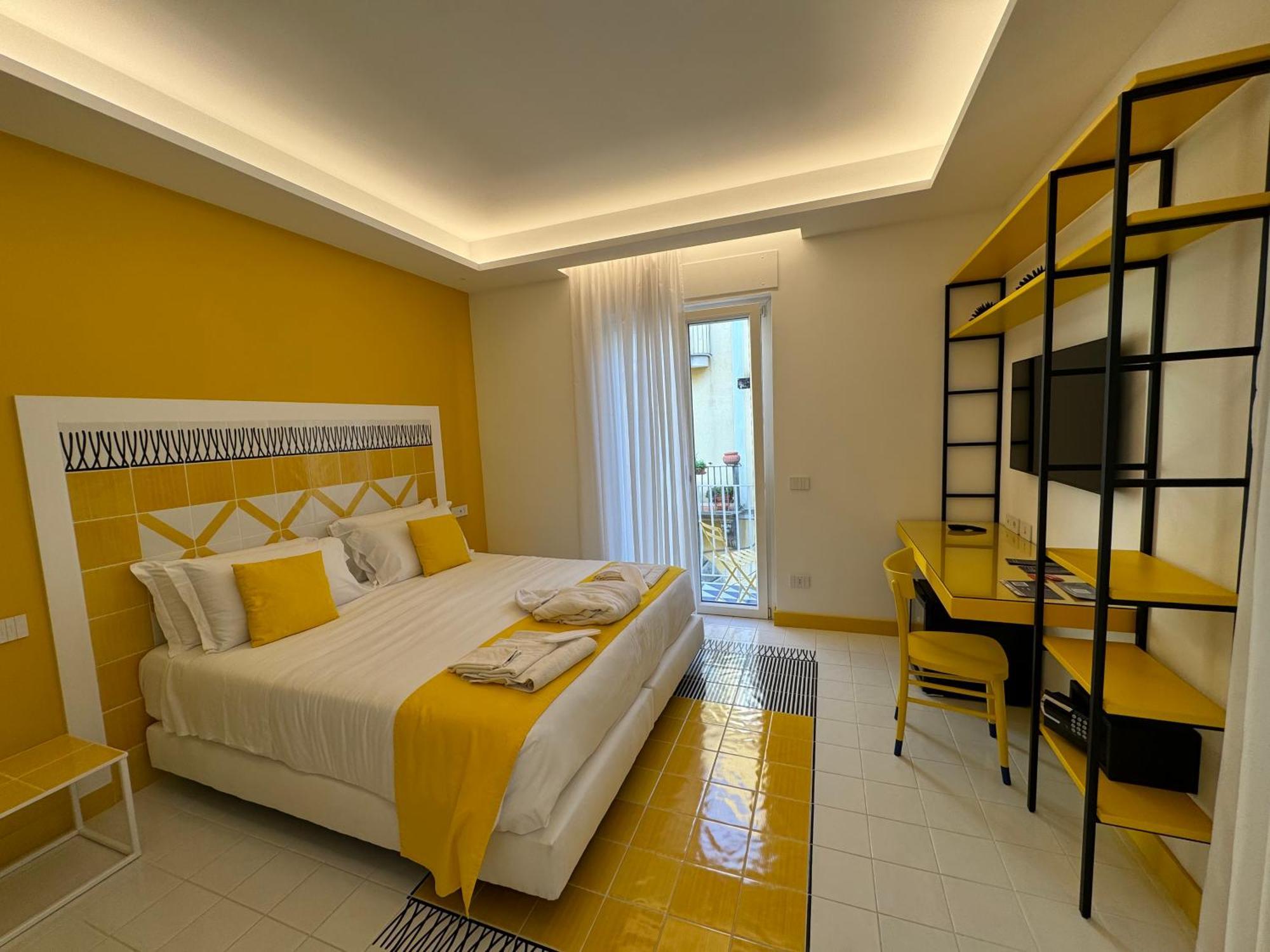 Casa Di Napoli - Sorrento Bed & Breakfast Exterior photo